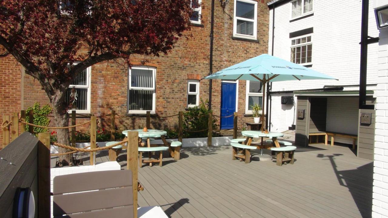 The Star Inn Bed And Breakfast Only Yo16 4Qf Bridlington Exterior photo